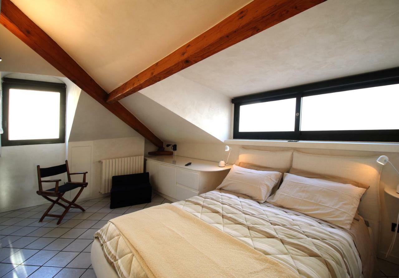 شقة Mansarda Luminosa In Centro Sul Mare - Attic By Sea سانريمو المظهر الخارجي الصورة
